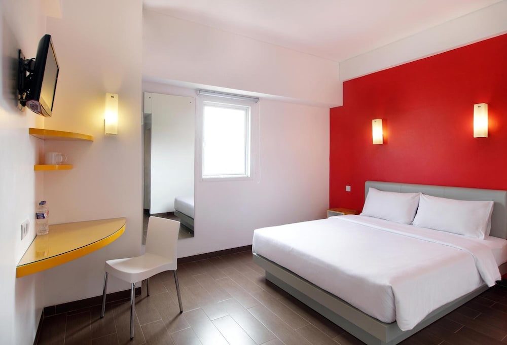 Amaris Hotel Panakkukang Makassar 8/30