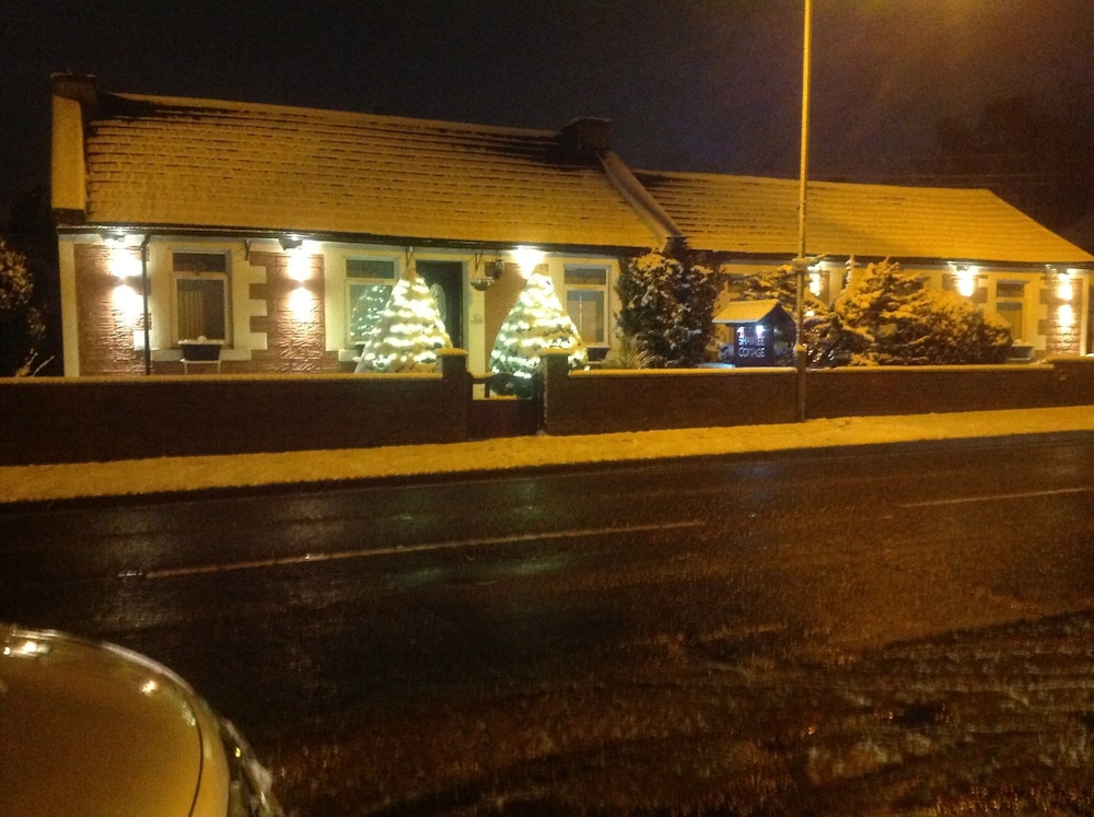 Shawlee Cottage - B&B 32/38