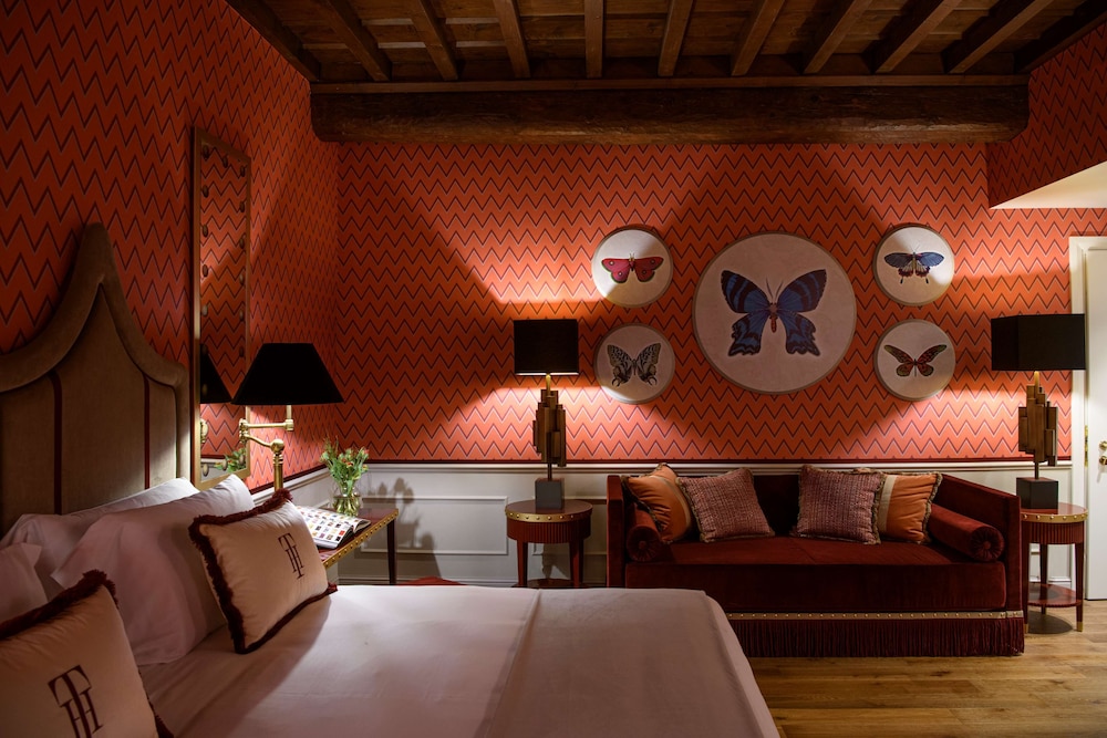 IL Tornabuoni The Unbound Collection by Hyatt 34/50