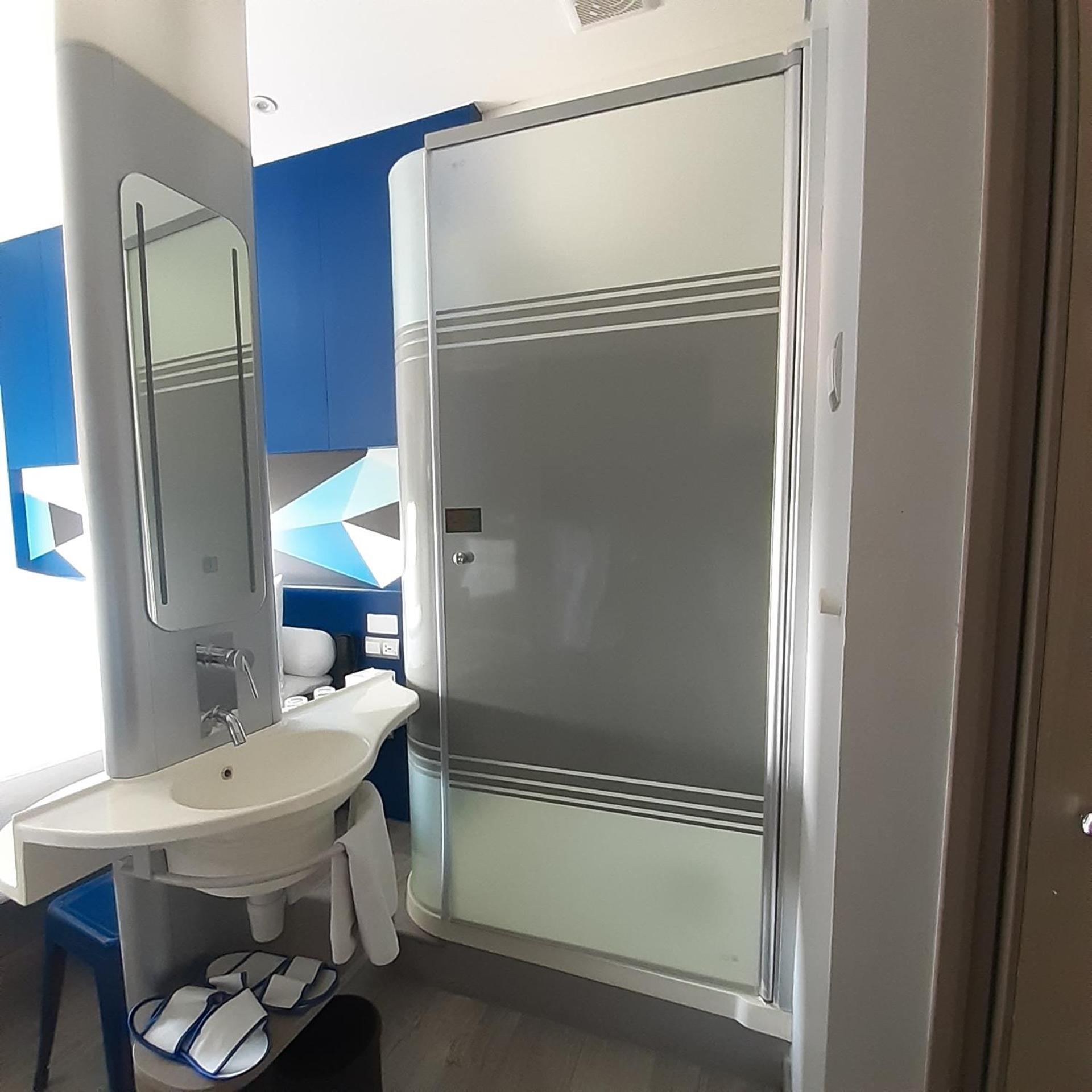 Md7 Hotel Cirebon 26/28
