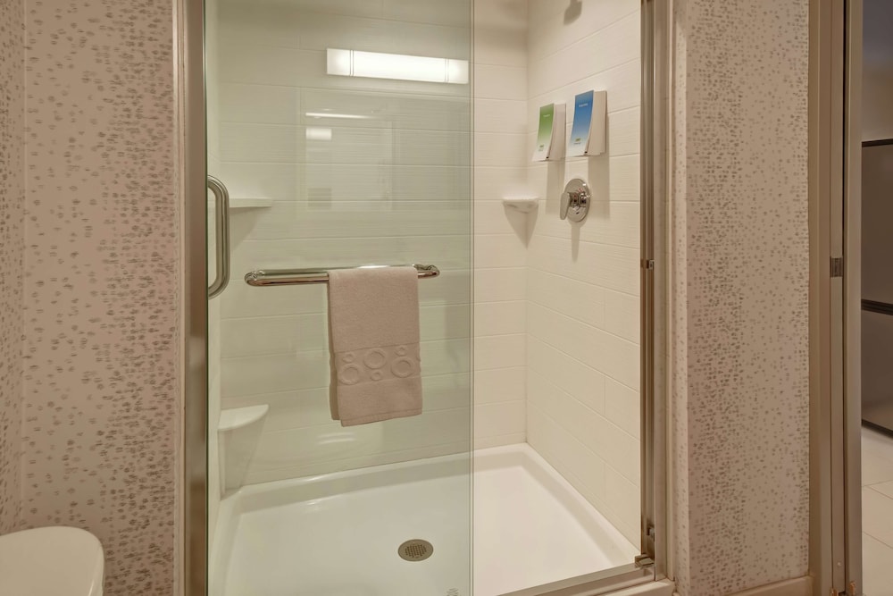 Home2 Suites by Hilton Springfield North 21/57