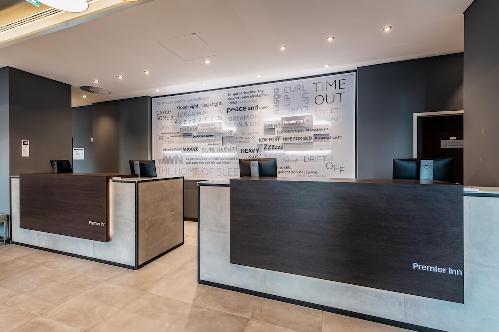 Premier Inn Essen City Centre 7/47