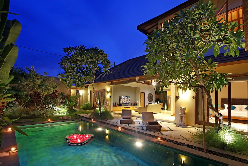 Desa Di Bali Villas 1/63