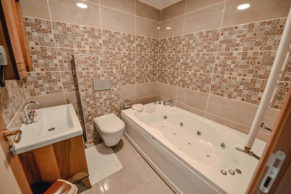 Aygun Suites Hotel & Bungalow Uzungol 48/50