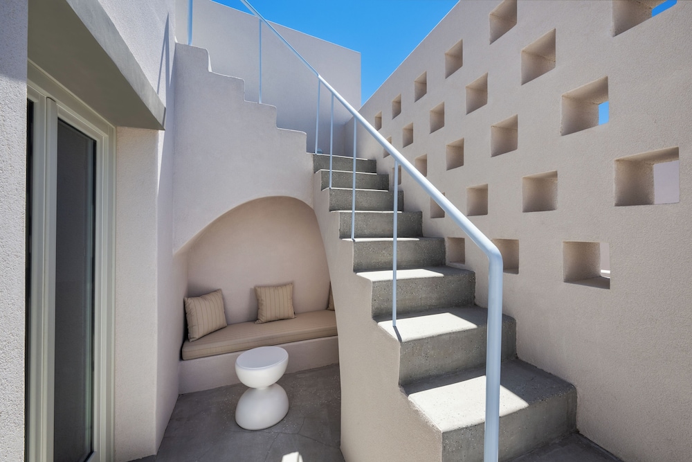 VIVA NOVE SUITES 31/43