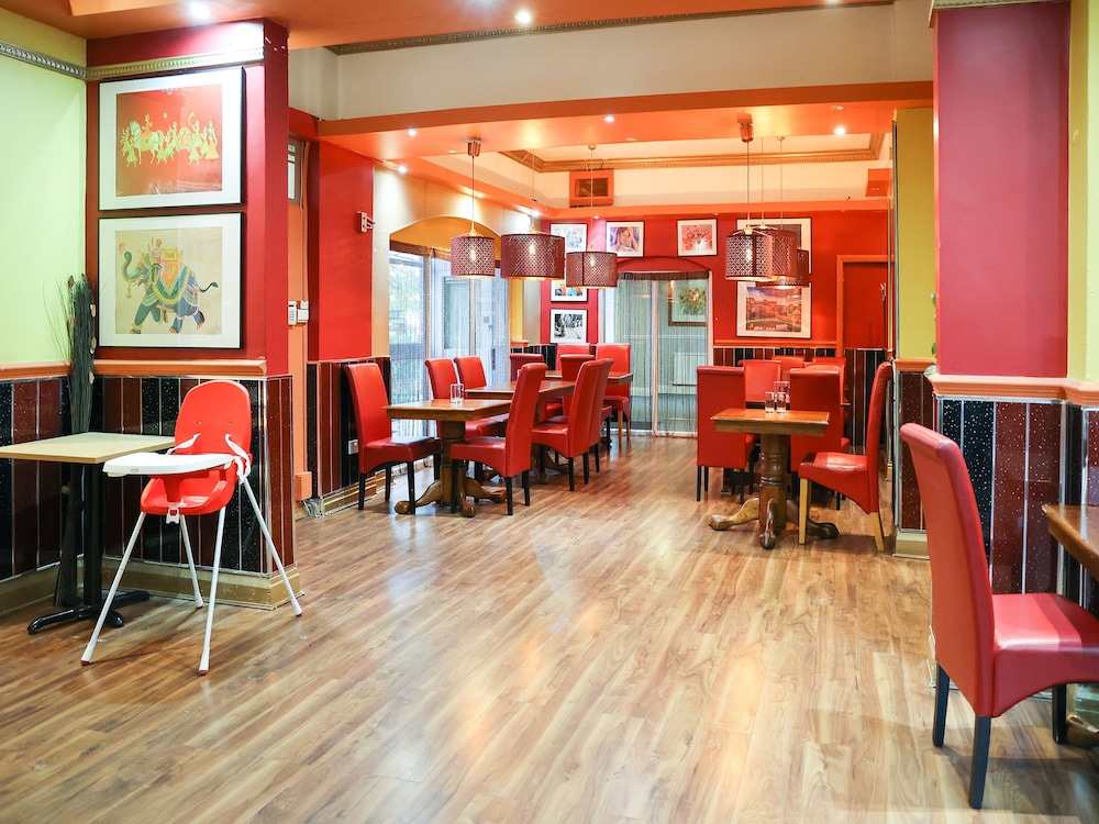 Hotel 346 44/49