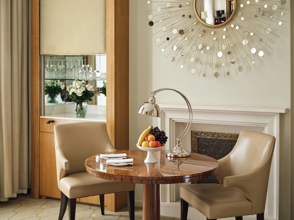 Corinthia Hotel London 63/81