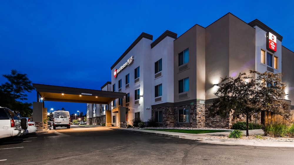 Best Western Plus Airport Inn Suites Salt Lake City 2/24