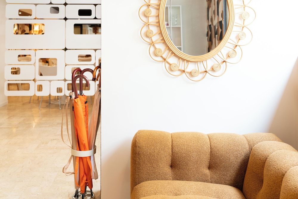 Exclusive Hotel Comte De Nice 24/50