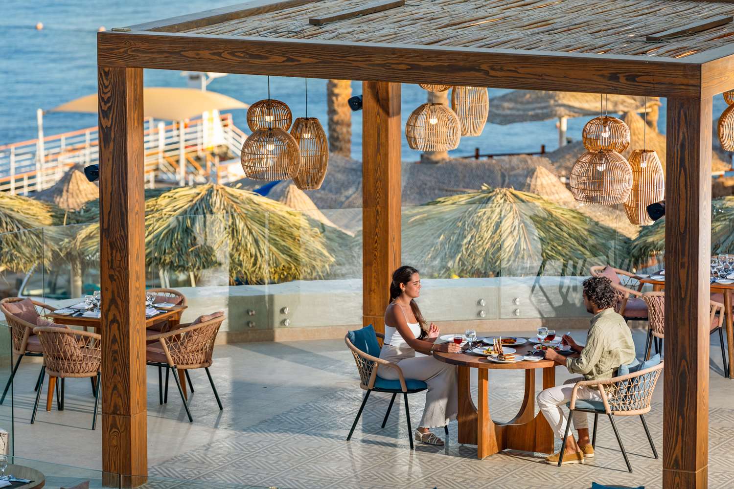 restaurant cafeteria