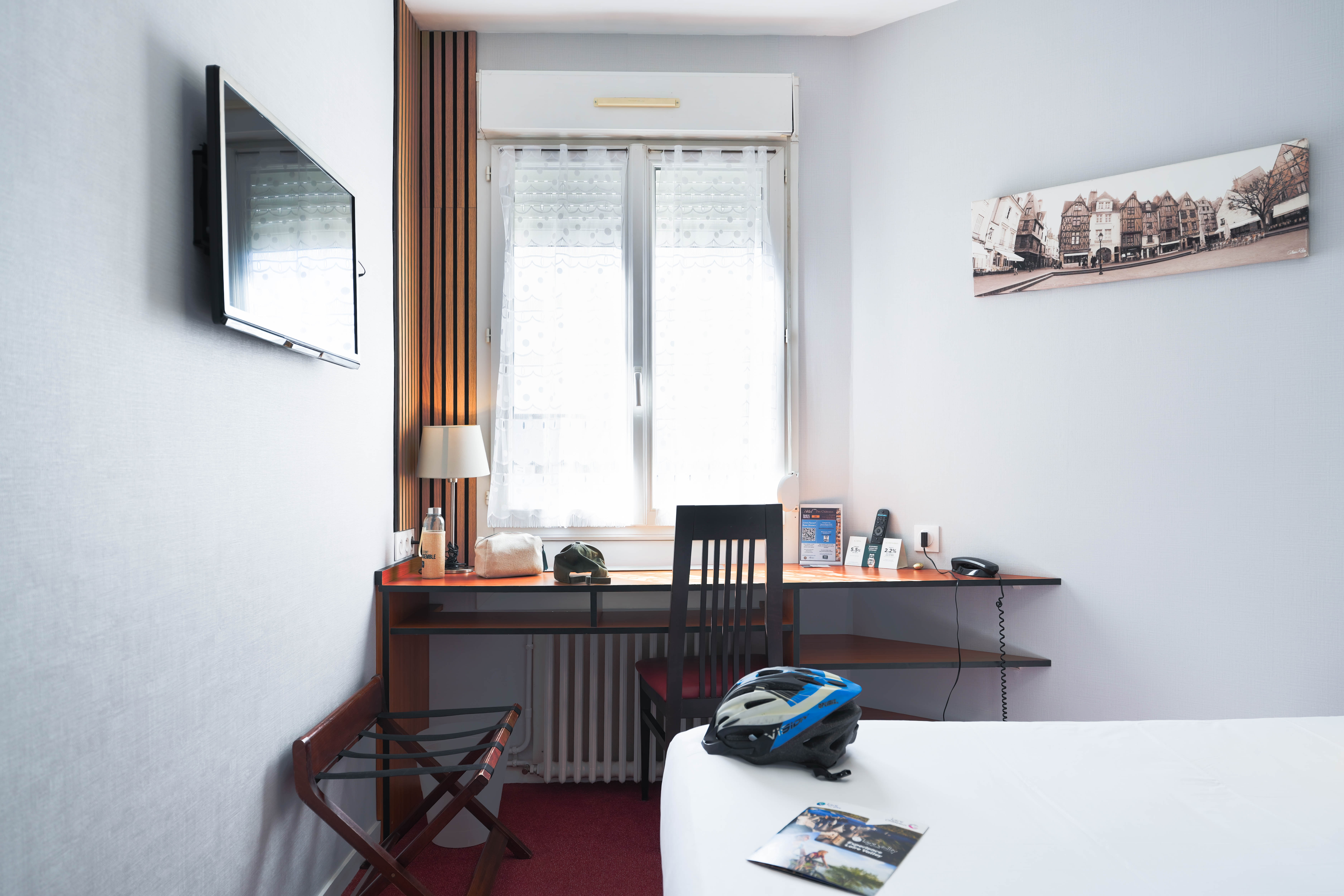 HÔTEL DES CHÂTEAUX DE LA LOIRE 37/50