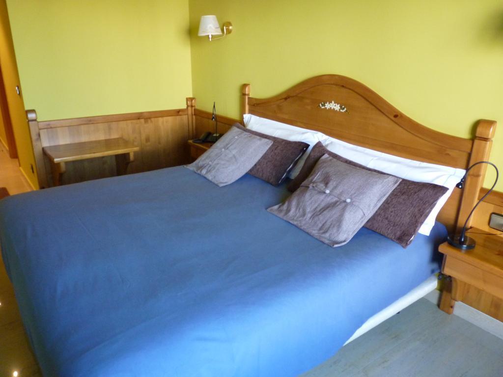 Petit Hotel 12/41