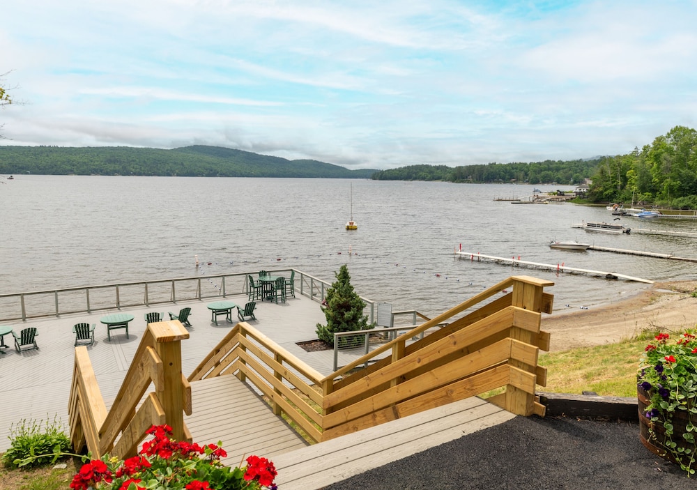 The Lodge at Schroon Lake 7/49