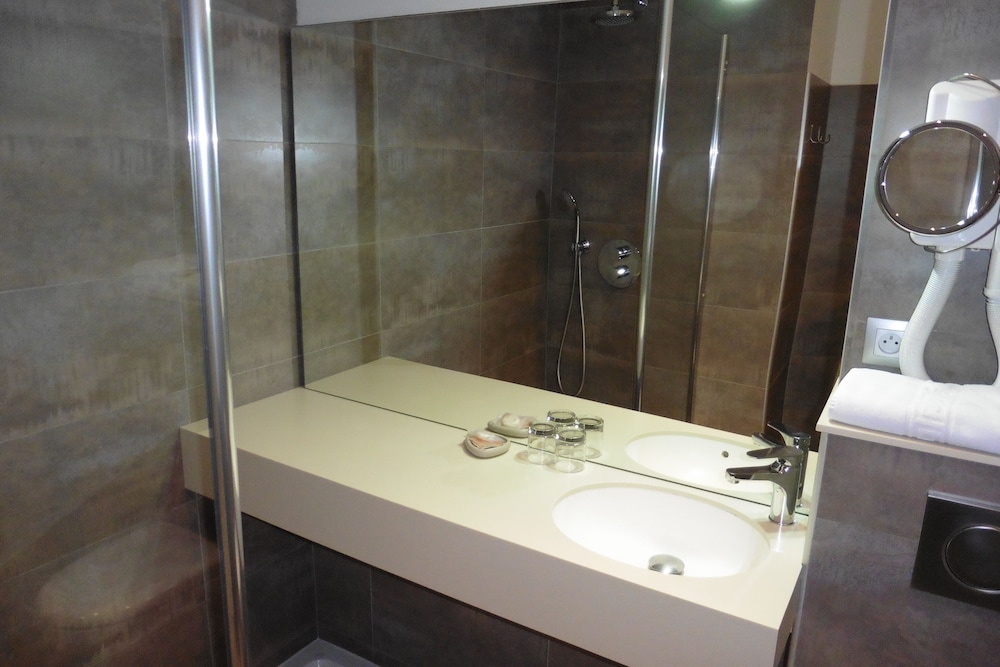 The Originals City Hotel de Lorme Evreux Inter Hotel 2/32