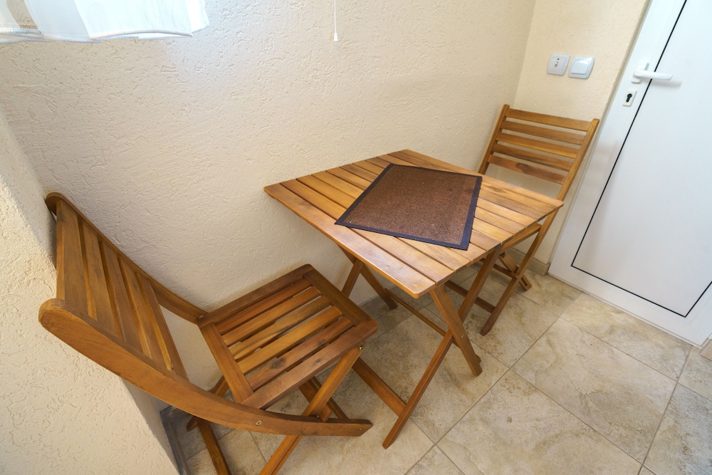 Apartments Lora 23/50