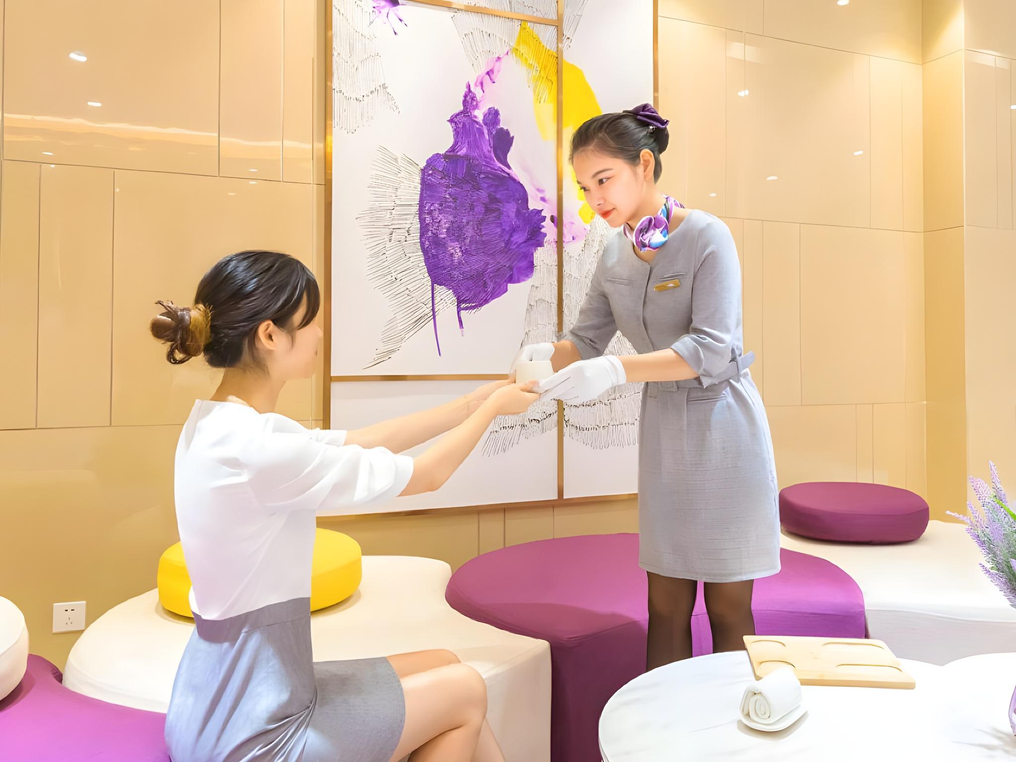 Lavande Hotel(Guangzhou Xiajiao Metro Station Shaxi Hotel Supplies City Store) 38/42