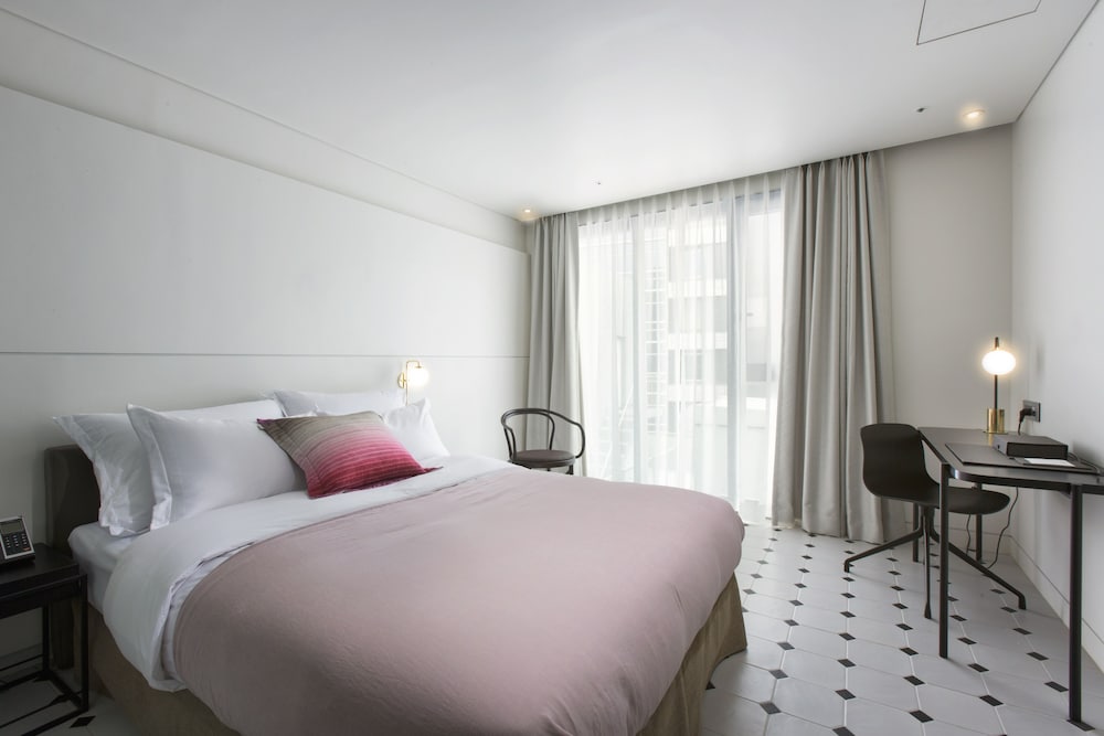 Stay Hotel Gangnam 7/25