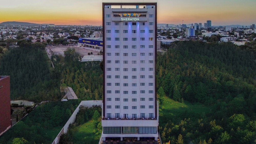 Sheraton Guadalajara Expo 55/57