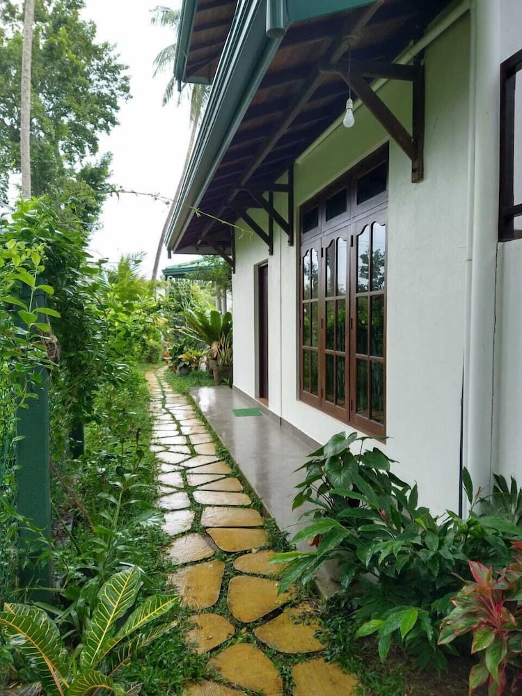 All View Resort 4/50