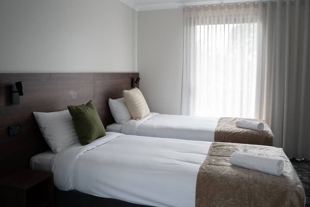 STANDARD, TWIN BEDS