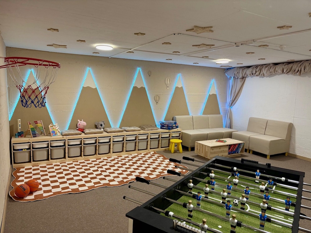 Madrisa Lodge 52/62