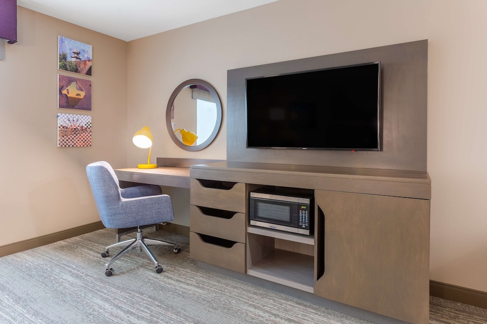 Hampton Inn and Suites Guymon OK 39/48