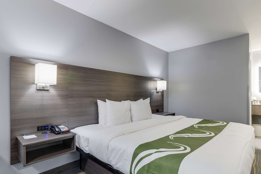Quality Inn Kodak Sevierville 22/69