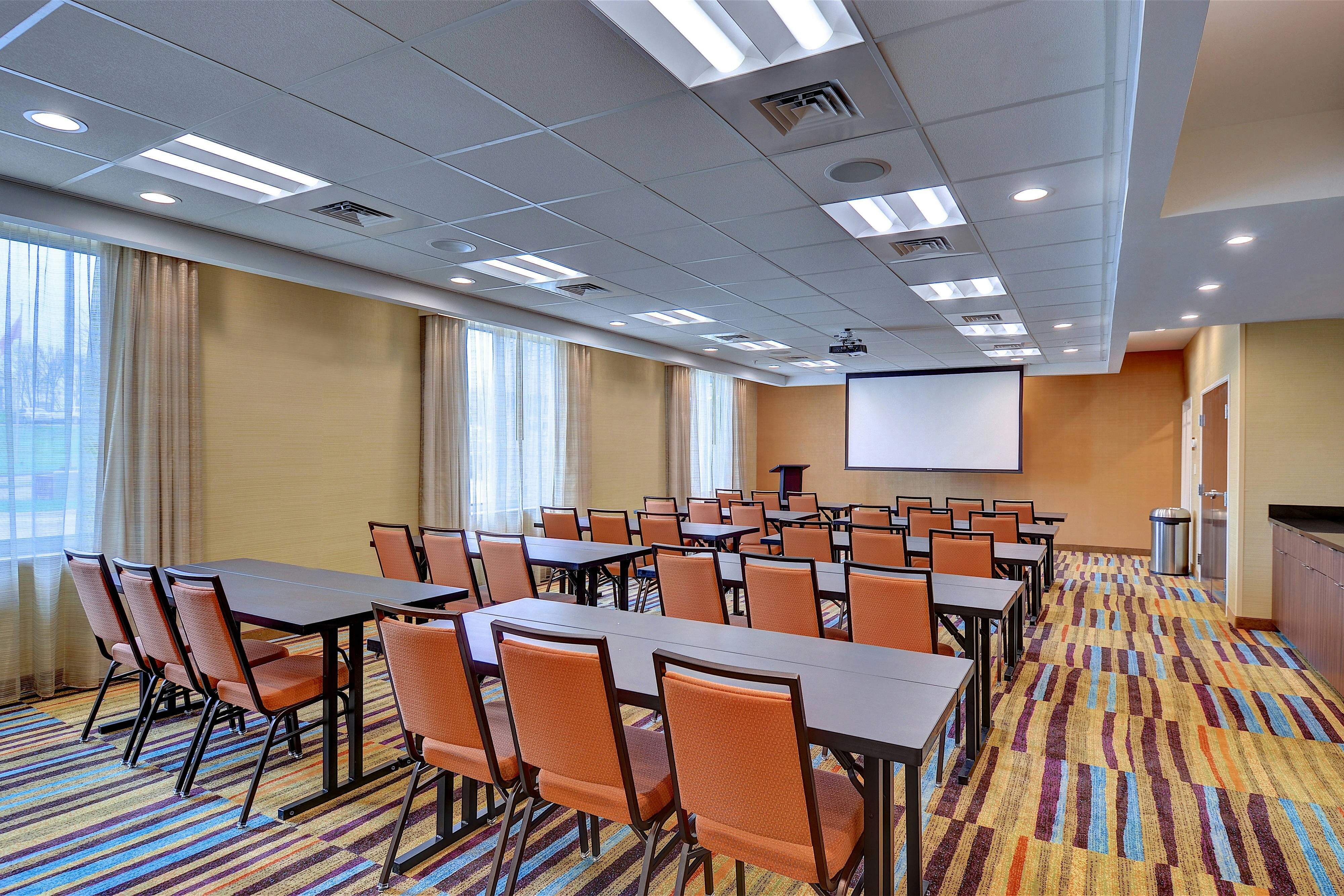 Fairfield Inn Suites Nashville Metrocenter 11/11