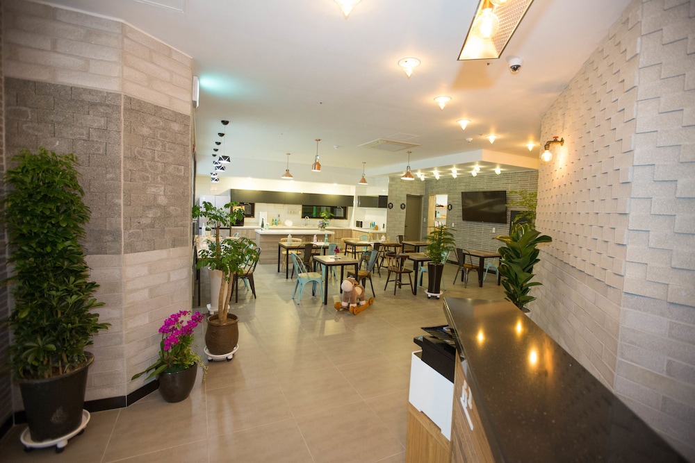 Hotel Ggulzam 45/50