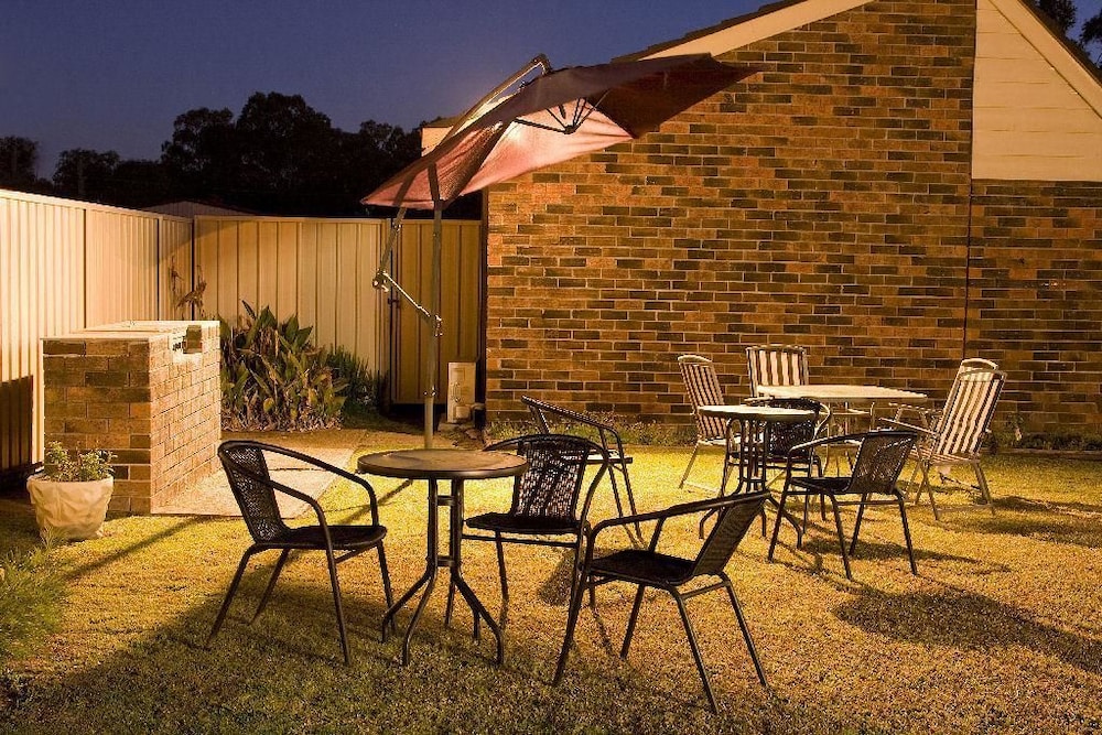 KARUAH MOTOR INN 50/59