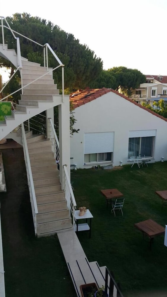 Destina Boutique Hotel 36/42