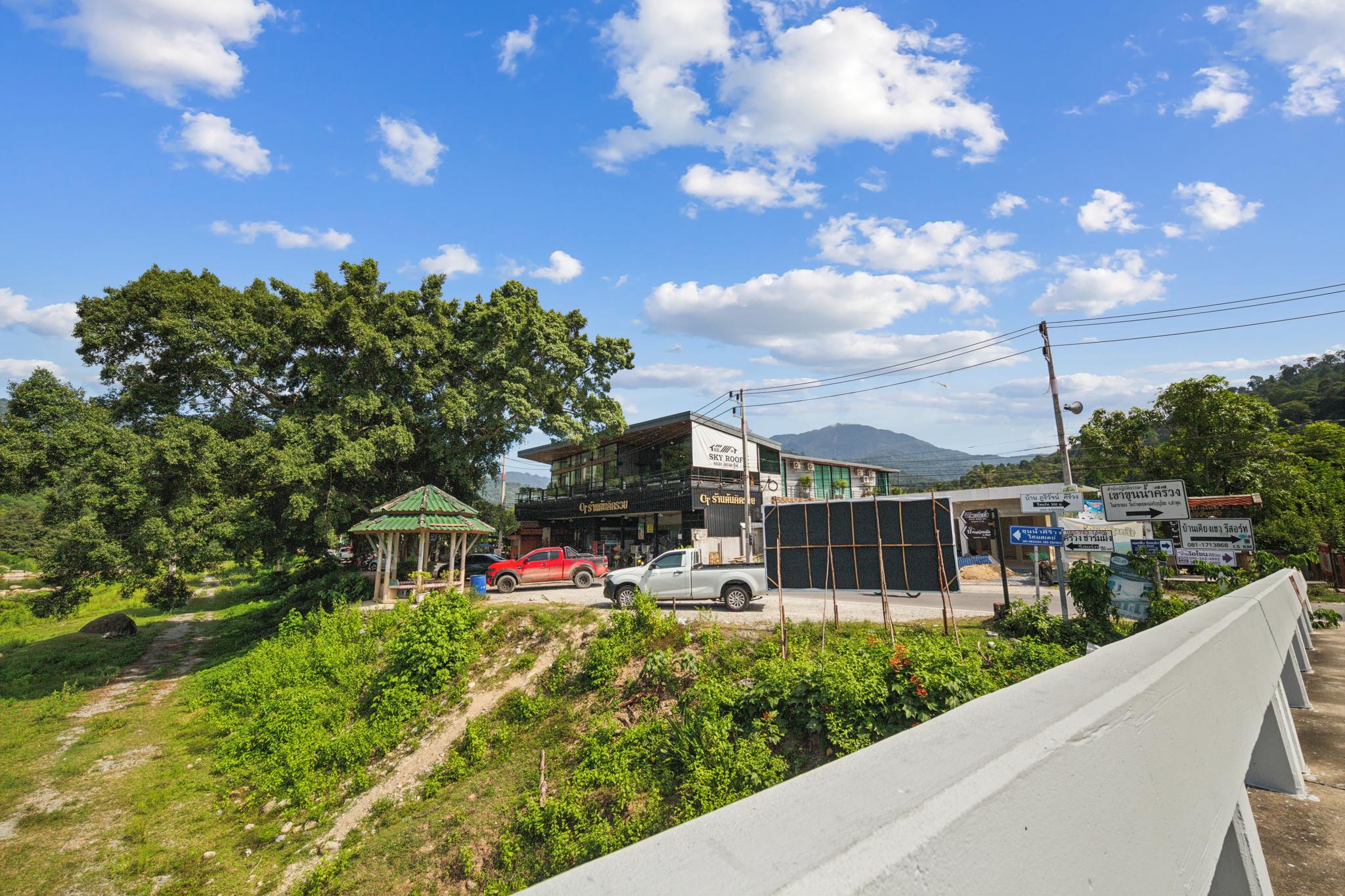 The Sky Roof Homestay @ Kiriwong 5/37