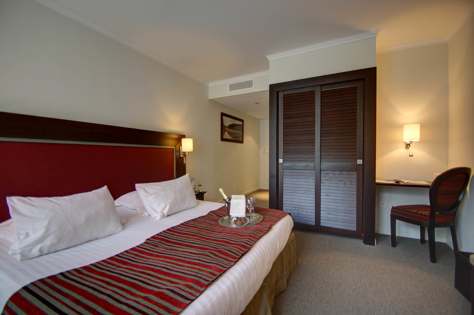 Luxury, King Bed, Golf Course View