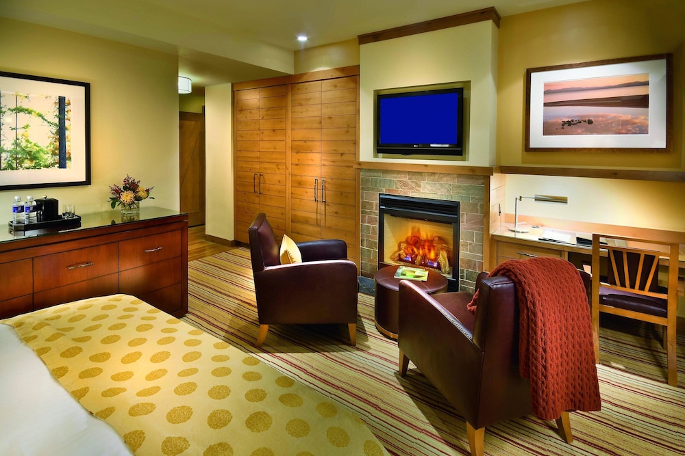 The Ritz Carlton Lake Tahoe 44/58