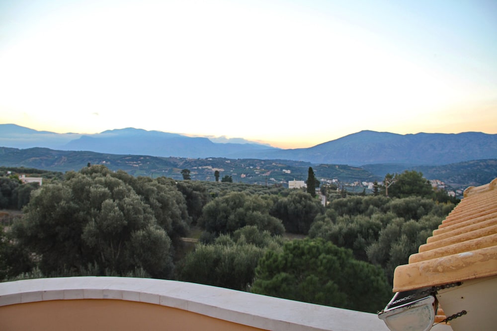 Villa Metaxas 38/50