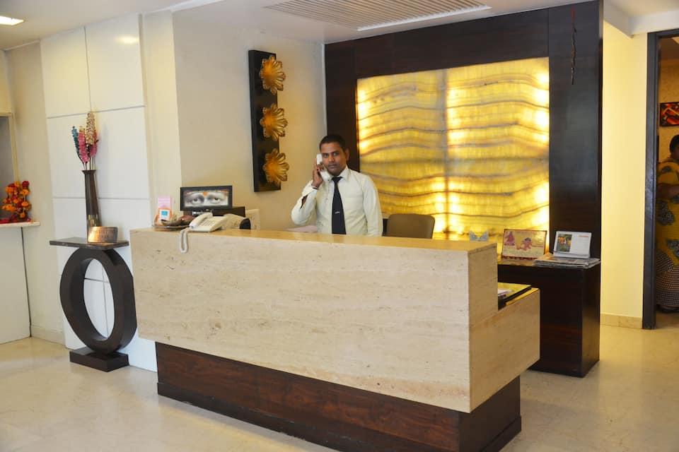 Hotel Apna Avenue 3/20