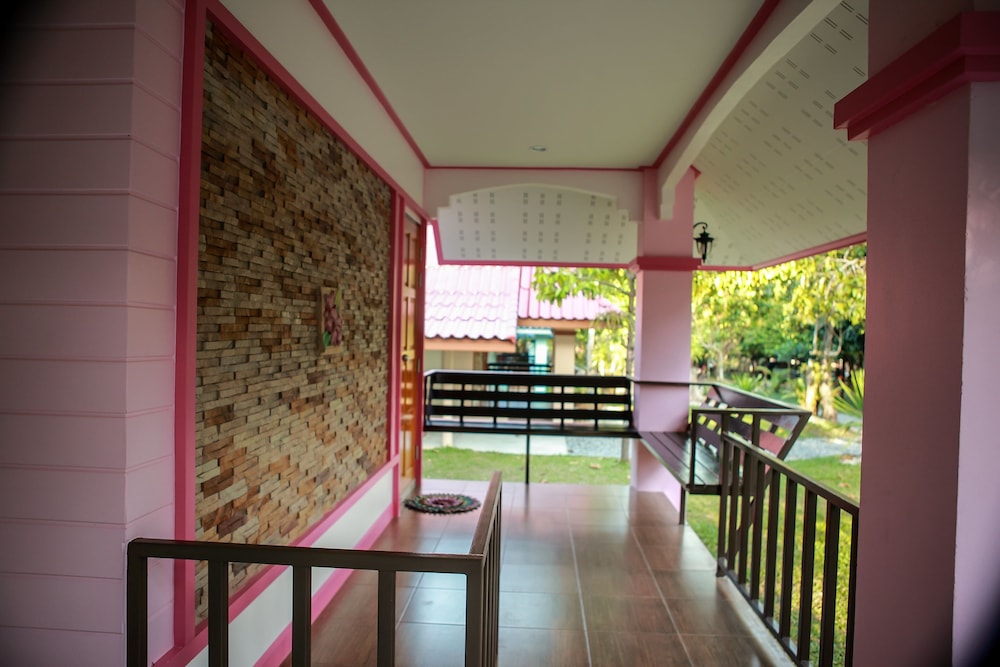 Khao Hin Tang Resort 13/40