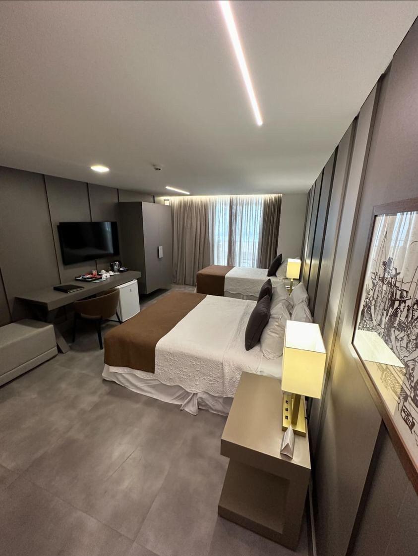 Room, Street View, Accessible