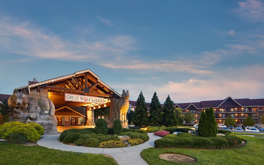 Great Wolf Lodge Concord Charlotte 2/76
