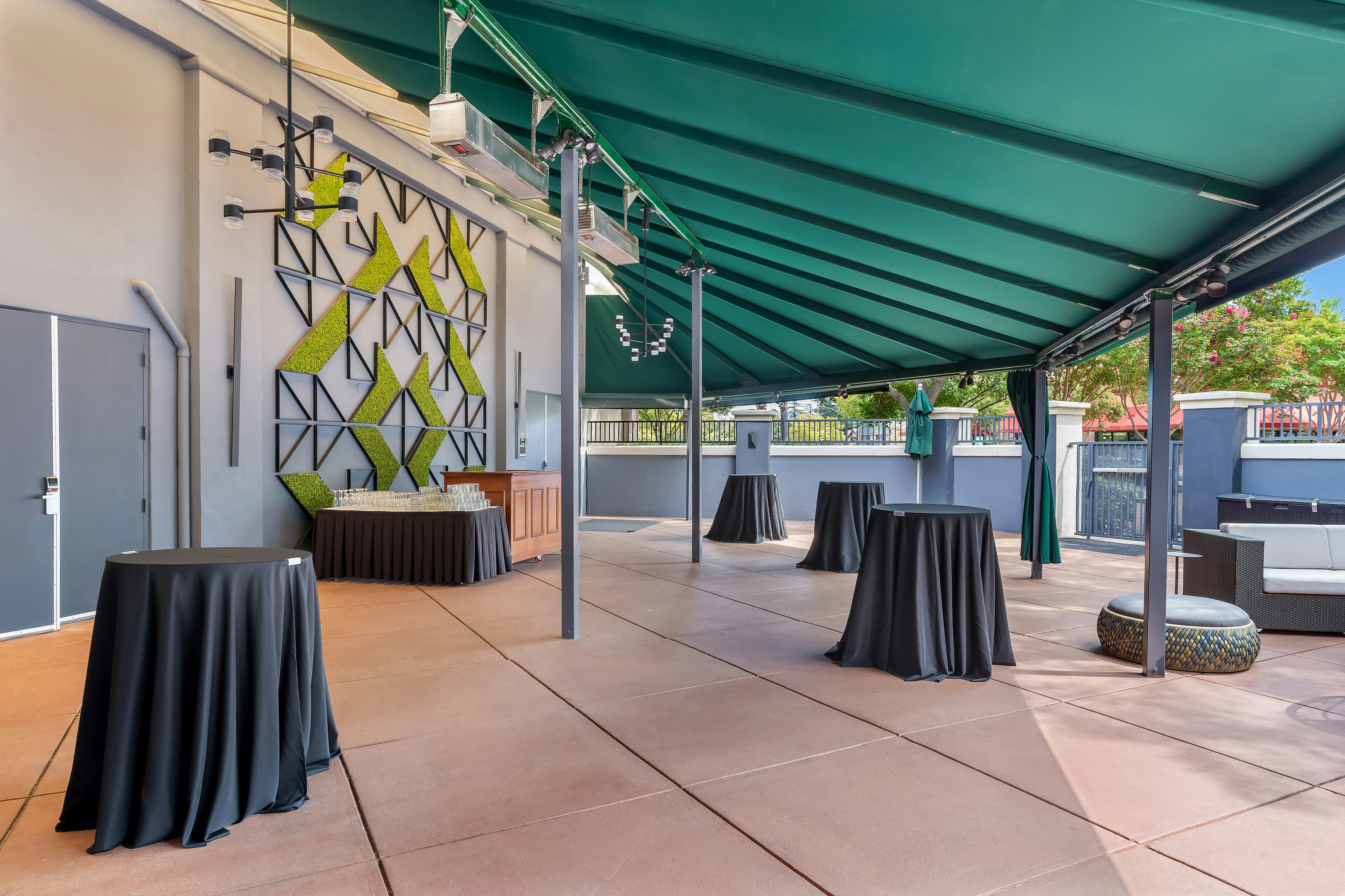 Hilton Garden Inn Fairfield 78/80