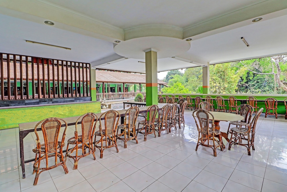Collection O Bali near Terminal Ubung formerly Batukaru Garden Hotel 72/89