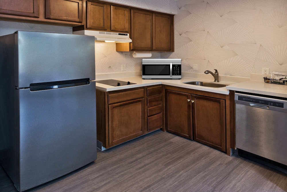 Residence Inn By Marriott Columbus 8/69