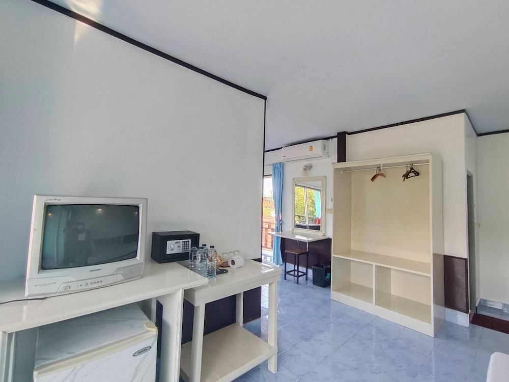 Phi Phi Viewpoint Resort 51/65