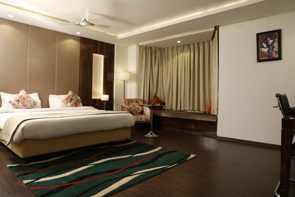 Hotel 5 Flowers 22/61