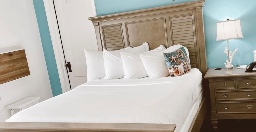 Palm Beach Historic Inn 21/50