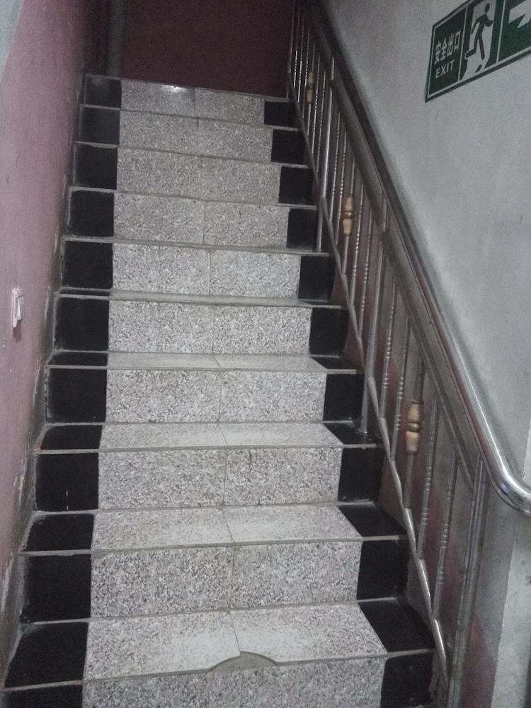 Tian Tian Jiu Dian 6/10