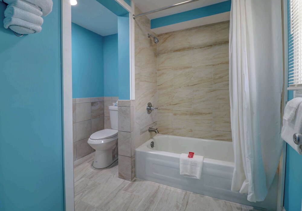 Yankee Clipper Inn, SureStay Collection by Best Western 46/50