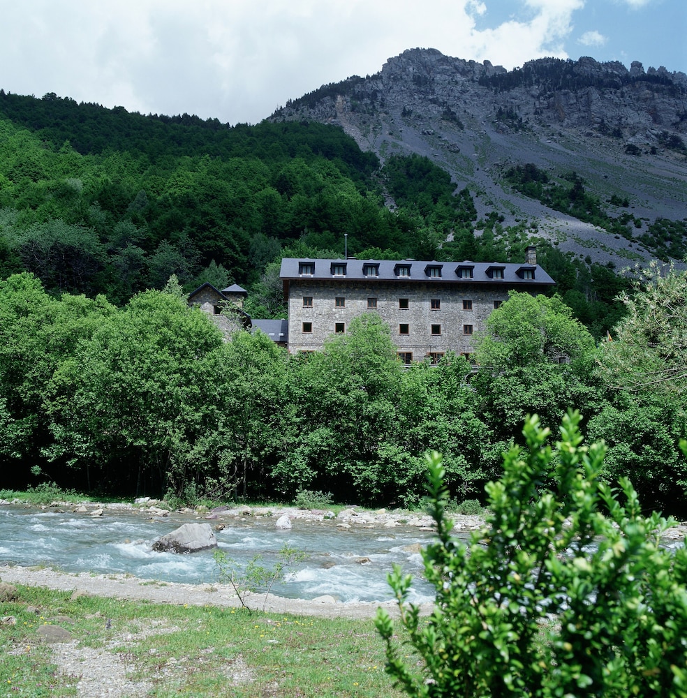 Parador De Bielsa 66/70