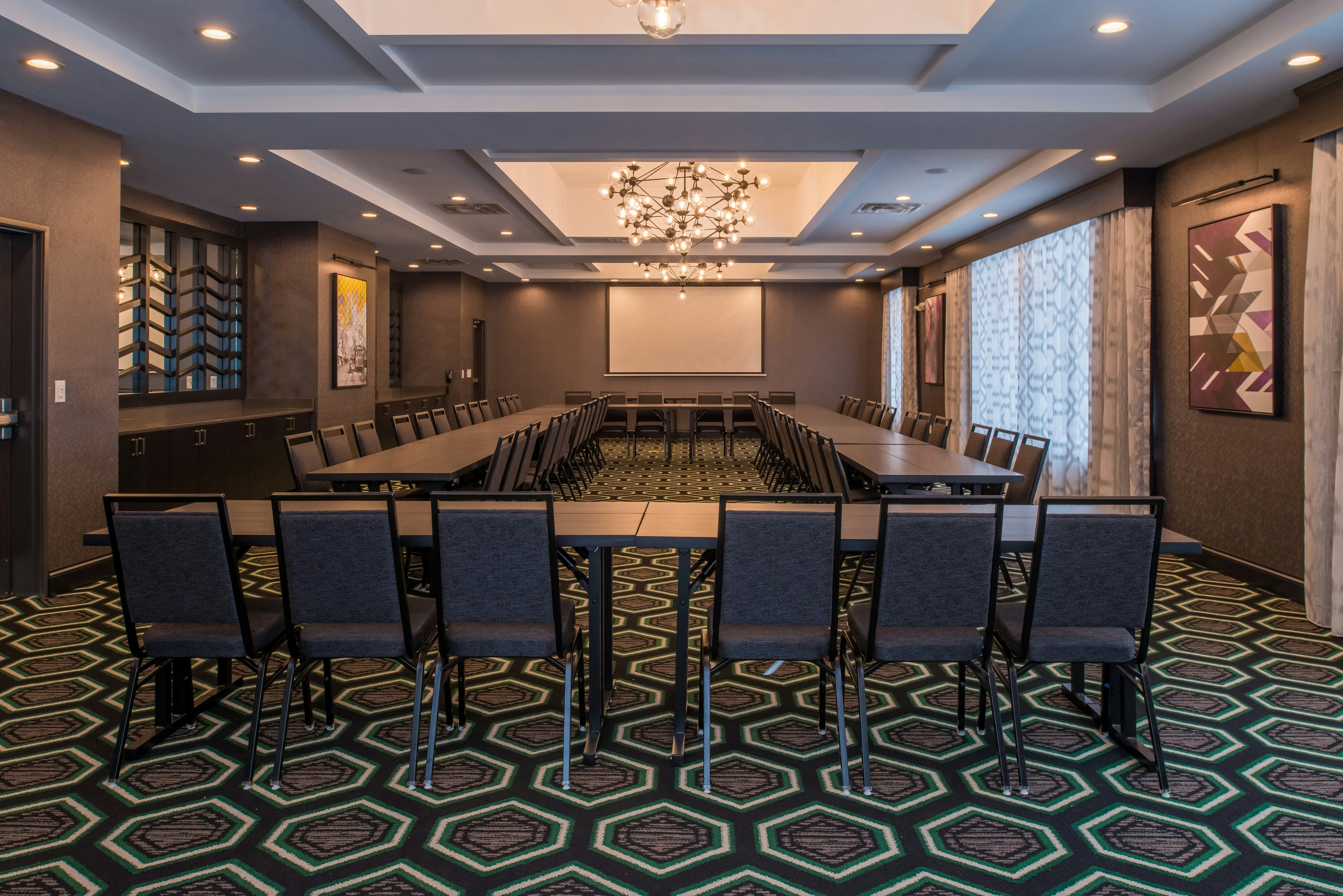 Hampton Inn And Suites Winston Salem Downtown 42/53