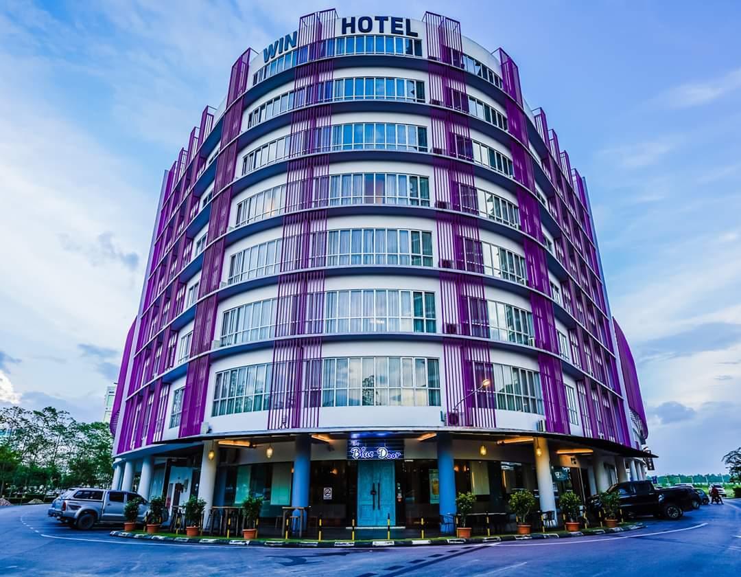 Win Hotel 4/45